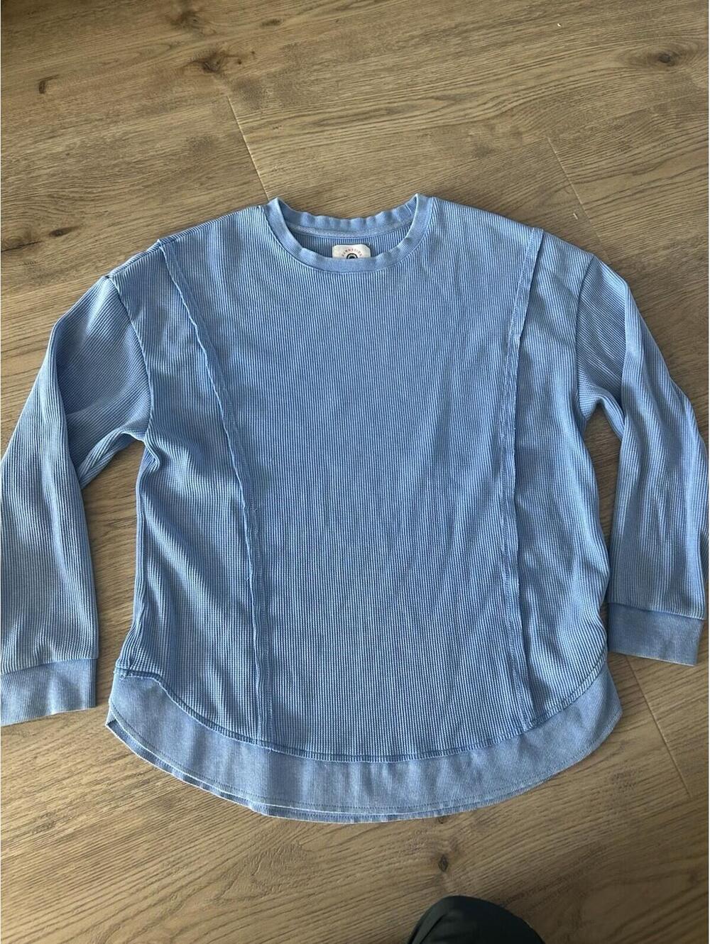 Sunnyside by Sundry Women's Oversized Pullover Top Long Sleeve Size L Blue